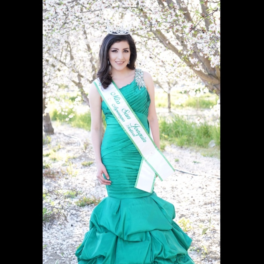 Tony Bowls Pageant/Prom Dress